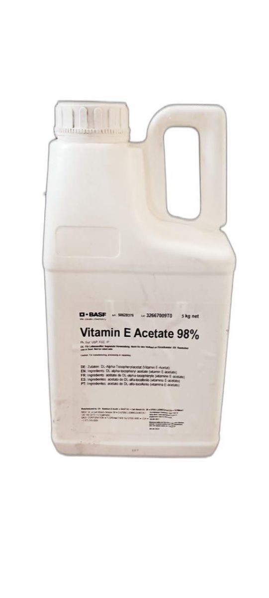 Vitamin E Acetate 98% Oil